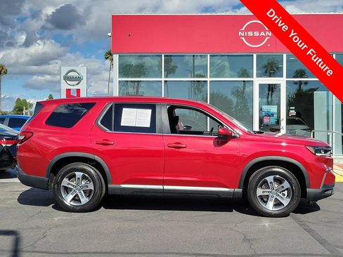 Used 2024 Honda Pilot EX-L image 32