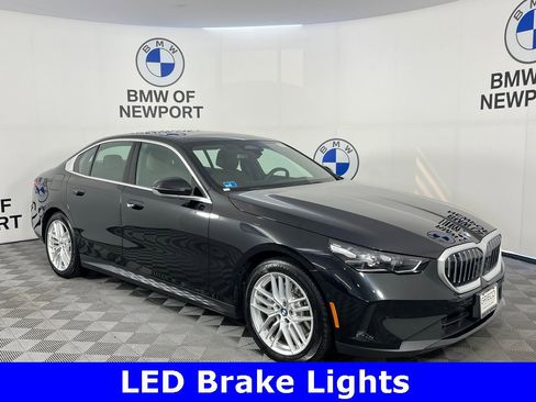 Certified 2025 BMW 530i xDrive image 5