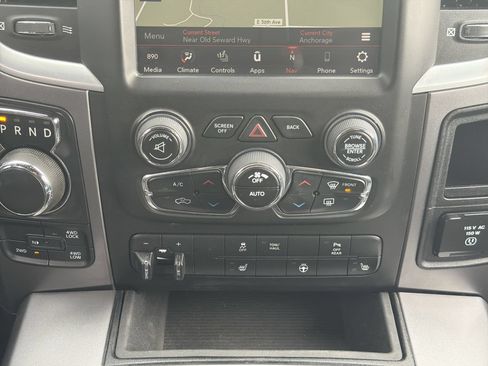 Used 2022 RAM 1500 Classic Warlock AWD/4WD image 19