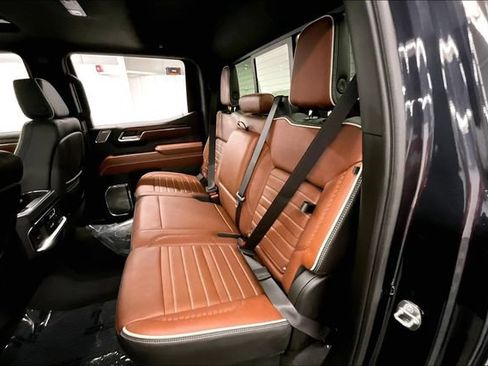 Used 2024 GMC Sierra 1500 Denali Ultimate AWD/4WD image 26
