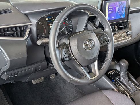 Certified 2024 Toyota Corolla SE w/ SE Premium Package FWD image 14