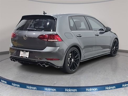 Used 2019 Volkswagen Golf R 4-Door image 6