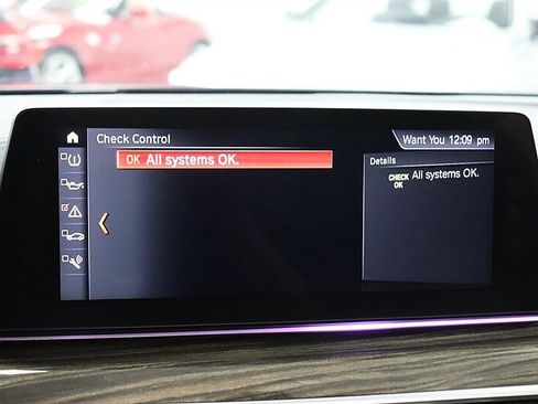 Used 2018 BMW 540i xDrive AWD/4WD image 34
