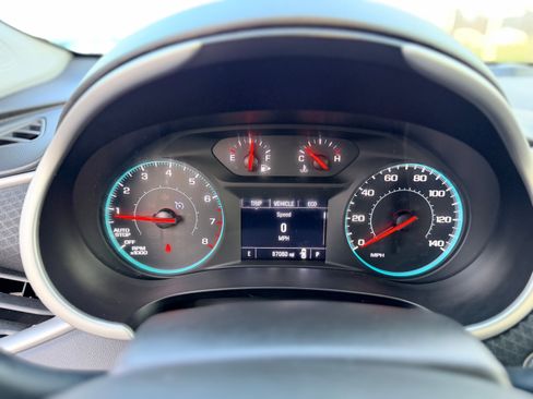 Used 2023 Chevrolet Malibu LS image 14