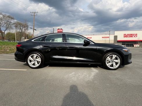 Used 2025 Audi A5 2.0T Premium w/ Convenience Package image 8