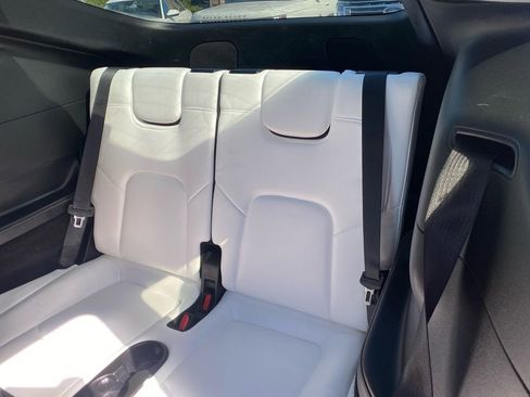 Used 2023 Tesla Model Y Long Range AWD/4WD image 34