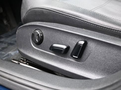 Used 2019 Volkswagen Passat 2.0T Wolfsburg image 24