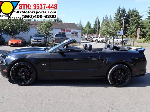 Used 2013 Ford Mustang Premium RWD image 20