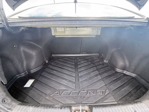 Used 2015 Hyundai Accent GLS image 21