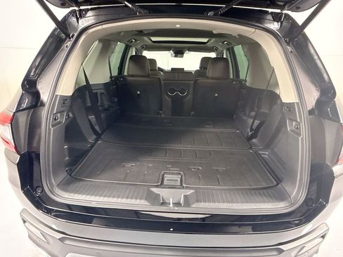 Used 2025 Honda Pilot Elite image 28