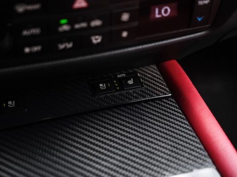 Used 2016 Lexus GS F RWD image 23