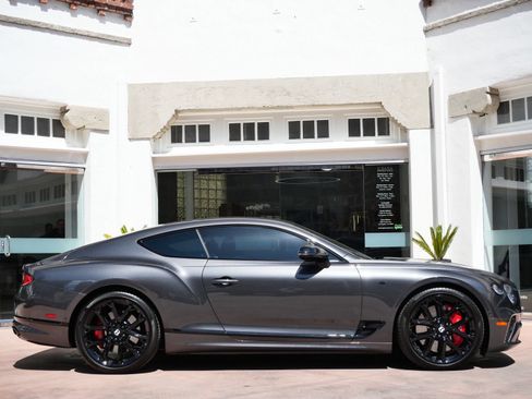 Used 2023 Bentley Continental GT V8 AWD/4WD image 5