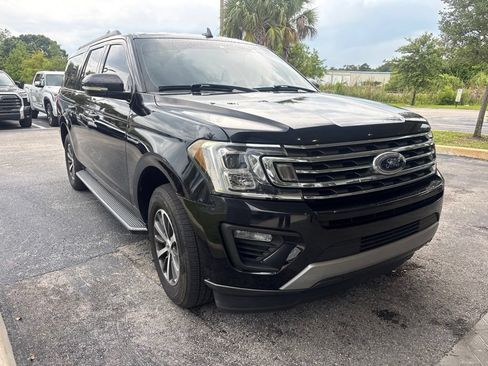 Used 2020 Ford Expedition Max XLT w/ Equipment Group 202A RWD image 2
