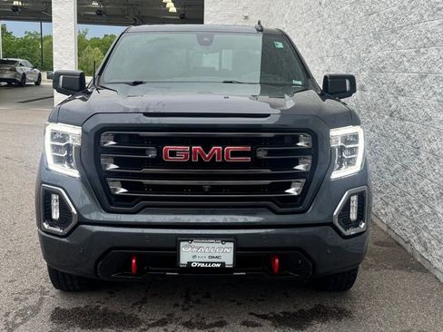 Used 2021 GMC Sierra 1500 AT4 w/ AT4 Value Package AWD/4WD image 4