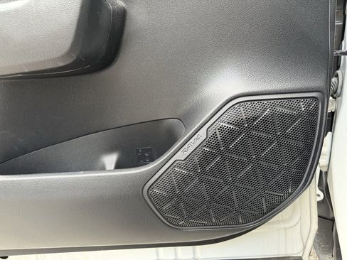 Used 2022 Toyota RAV4 XLE image 23