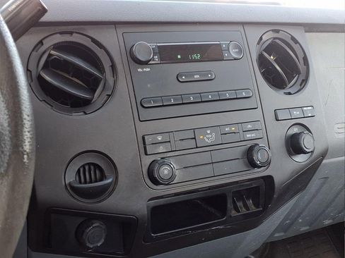 Used 2016 Ford F250 XL image 5