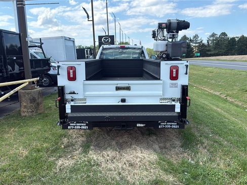 New 2025 Ford F600 4x4 Regular Cab Super Duty w/ XL Chrome Package image 5