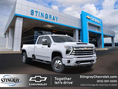 New 2026 Chevrolet Silverado 3500 High Country w/ Technology Package AWD/4WD image 1