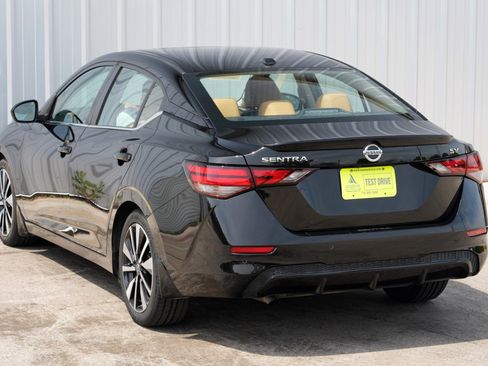Used 2022 Nissan Sentra SV w/ SV Premium Package image 45