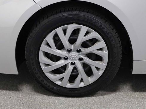 Used 2023 Toyota Corolla SE image 34