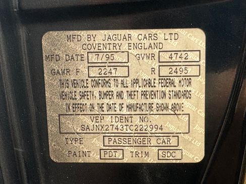 Used 1996 Jaguar XJS 4.0 Convertible RWD image 48