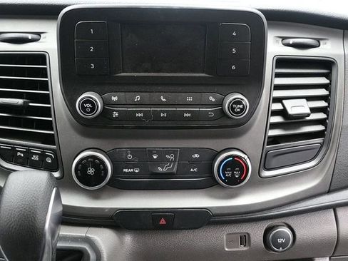 Used 2020 Ford Transit 350 XLT image 17