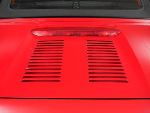 Used 2001 Toyota MR2 image 25