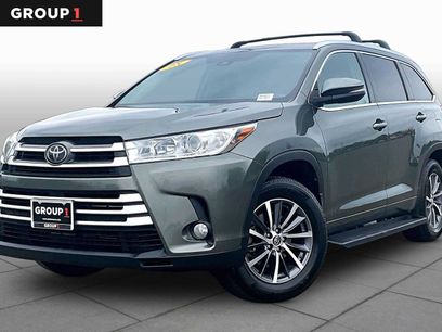 Used 2018 Toyota Highlander XLE