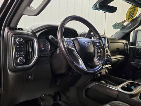 Used 2021 Chevrolet Silverado 2500 LTZ w/ LTZ Plus Package AWD/4WD image 18