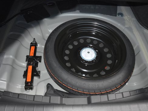 New 2025 Nissan Sentra SR w/ SR Premium Package image 27