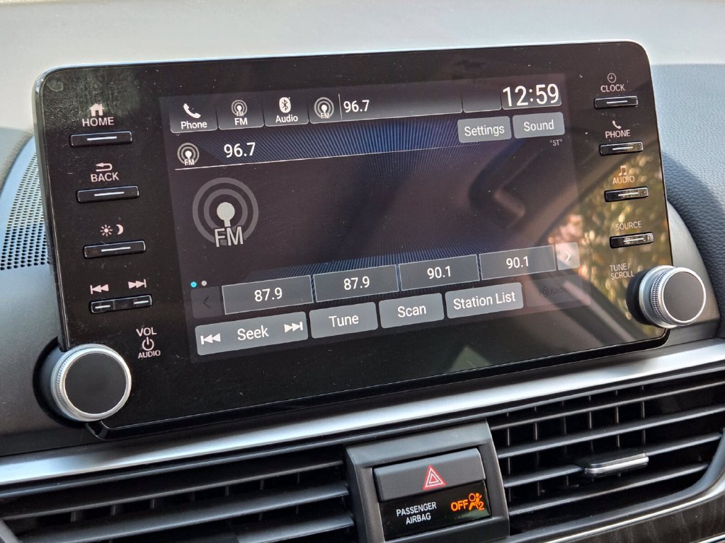 Used 2021 Honda Accord EX-L image 24