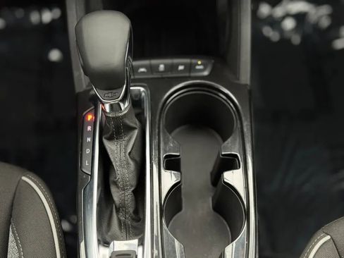 Used 2024 Chevrolet TrailBlazer LT w/ LT Cold Weather Package image 30