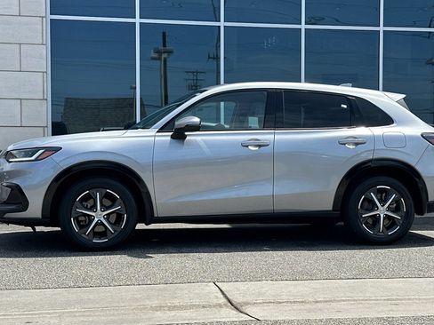 Used 2024 Honda HR-V EX-L image 7