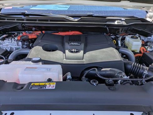 New 2026 Toyota Tundra Limited AWD/4WD image 15