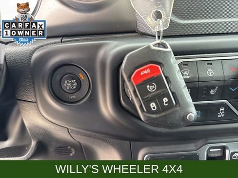 Used 2023 Jeep Wrangler Unlimited w/ Cold Weather Group image 41