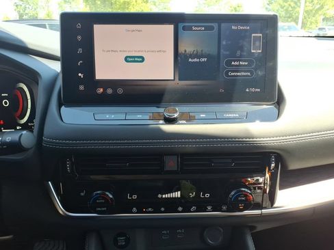 New 2026 Nissan Rogue Platinum AWD/4WD image 25
