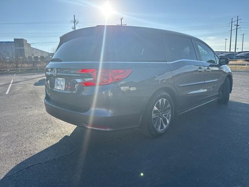 Used 2022 Honda Odyssey EX-L image 3