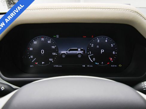 Used 2024 Land Rover Defender 110 S image 14