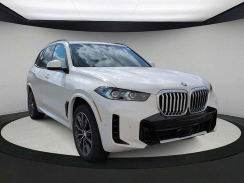 Used 2026 BMW X5 xDrive40i w/ Executive Package AWD/4WD image 2