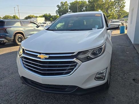 Used 2019 Chevrolet Equinox Premier FWD image 9