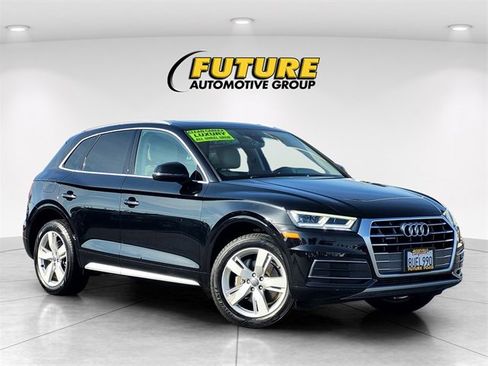 Used 2018 Audi Q5 2.0T Premium Plus w/ Premium Plus Package image 1