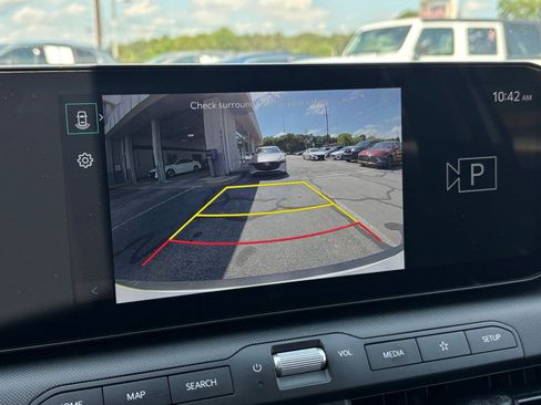 Used 2025 Kia K4 FWD image 23