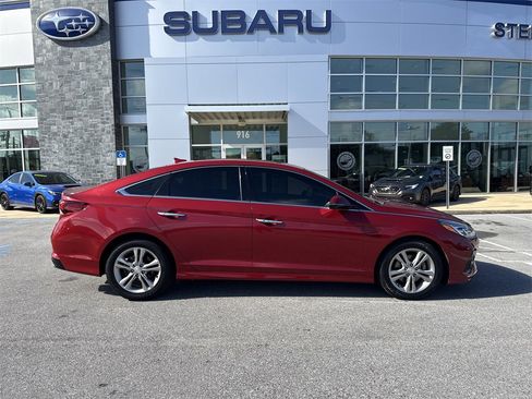 Used 2018 Hyundai Sonata Limited image 9