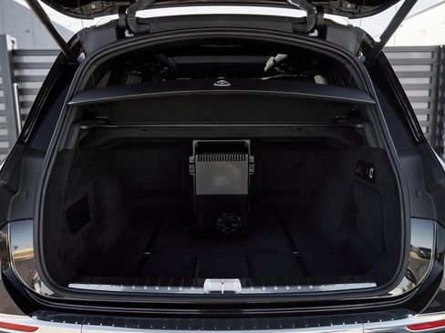 Used 2021 Mercedes-Benz Maybach GLS 600 Maybach GLS 600 image 18