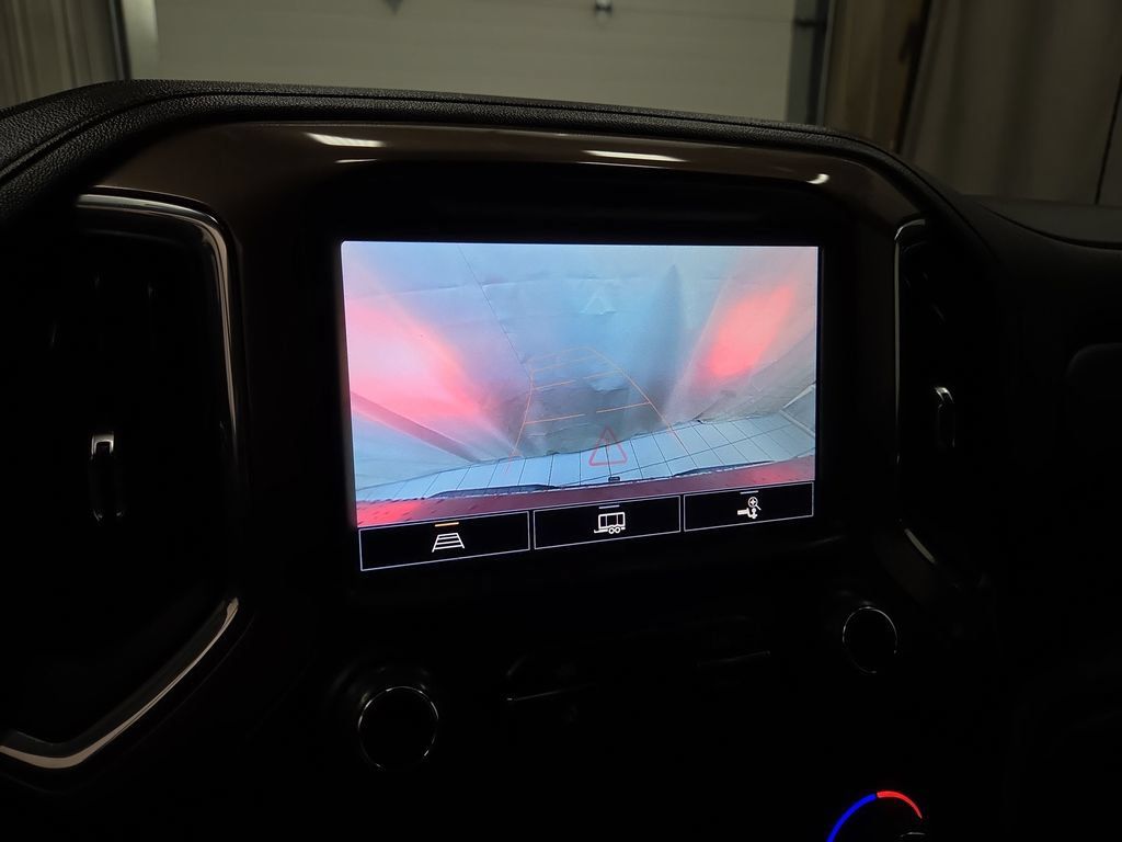 Used 2022 Chevrolet Silverado 1500 High Country AWD/4WD image 15