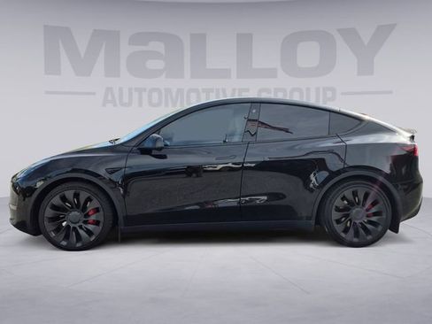 Used 2022 Tesla Model Y Performance AWD/4WD image 2