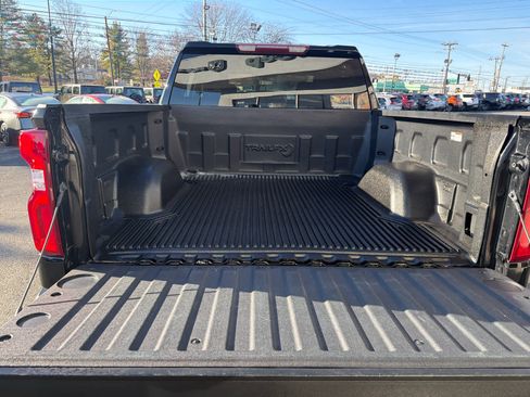 Used 2022 Chevrolet Silverado 1500 RST w/ Z71 Off-Road Package image 11