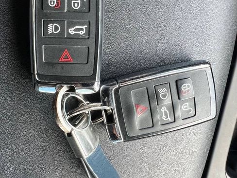 Used 2022 Land Rover Defender 90 Carpathian Edition AWD/4WD image 19