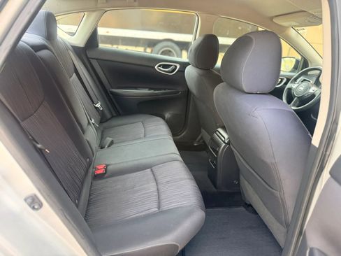 Used 2017 Nissan Sentra SV image 17