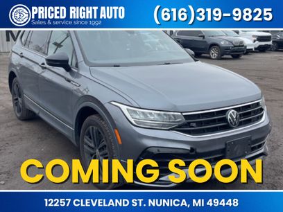 Used 2022 Volkswagen Tiguan SE R-Line